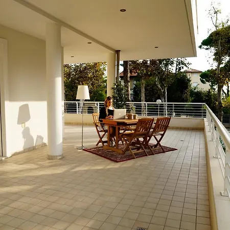 Casa Baroncini アパート チェルヴィア